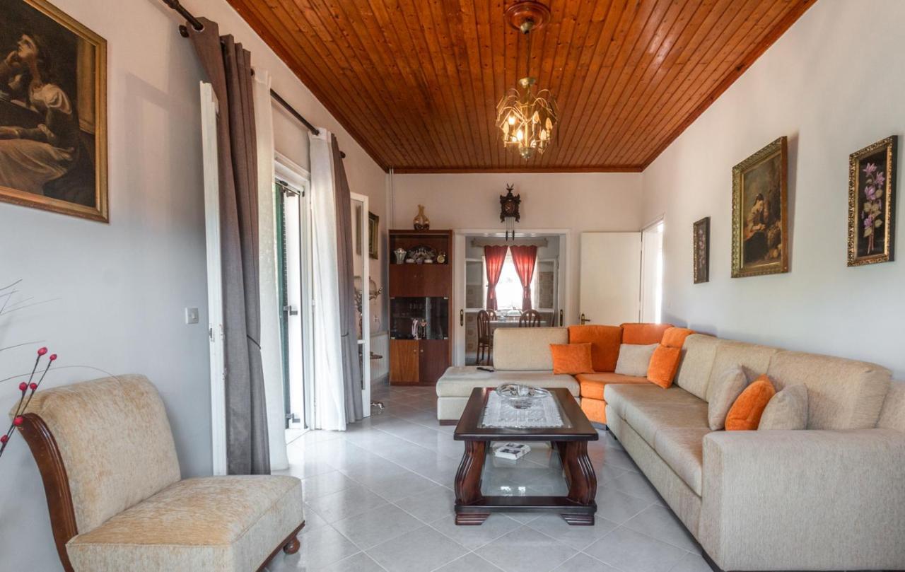 Holiday home Ilia's *